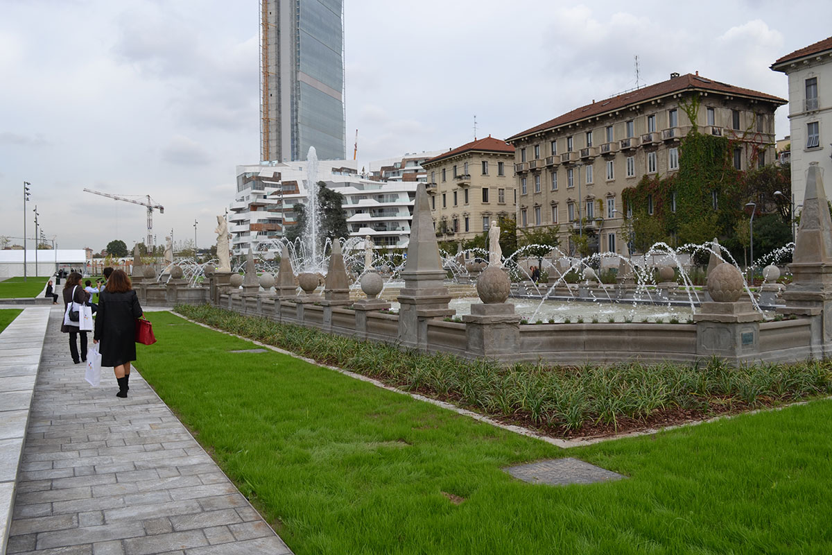 Fontana delle quattro stagioni Milano15